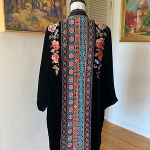 Black Elegantly embroidered Duster